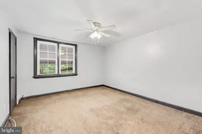 19 W 21st Street, Chester, PA 19013 - Photo 9