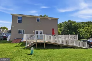 2334 Douglas Ave, Aston, PA 19014 - Photo 3