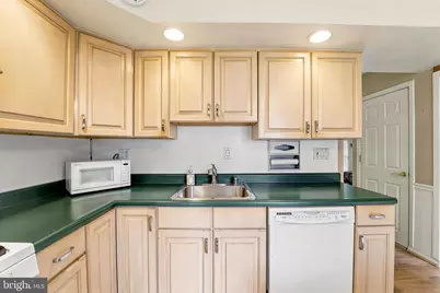 303 Glendale Road, Havertown, PA 19083 - Photo 9