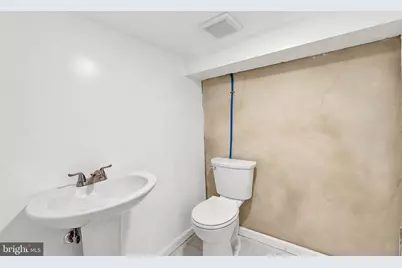 1015 McClenahan Terrace, Marcus Hook, PA 19061 - Photo 19