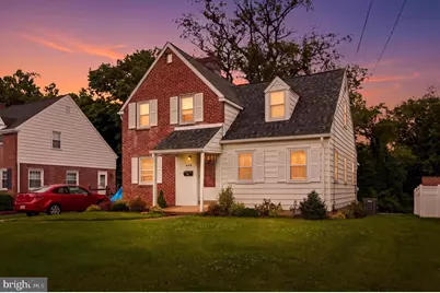 546 Arlington Avenue, Folsom, PA 19033 - Photo 1
