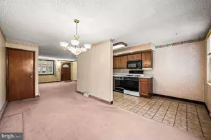 142 Westbrook Dr, Clifton Heights, PA 19018 - Photo 3