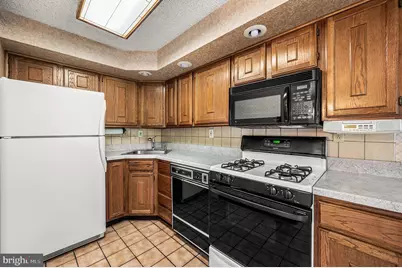 142 Westbrook Drive, Clifton Heights, PA 19018 - Photo 5