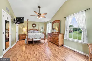 614 Woodgate Ln, Aston, PA 19014 - Photo 13