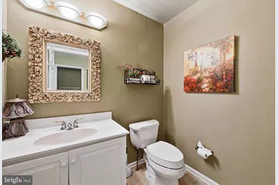 614 Woodgate Lane, Aston, PA 19014 - Photo 9