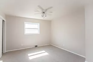 176 Juniper Rd, Havertown, PA 19083 - Photo 15