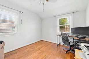 1646 Surrey Ln, Havertown, PA 19083 - Photo 13