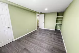 419 E 12th St, Chester, PA 19013 - Photo 31