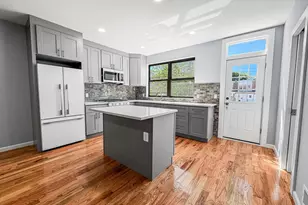 419 E 12th St, Chester, PA 19013 - Photo 3