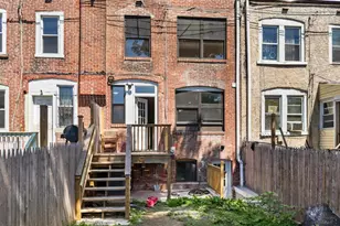 419 E 12th St, Chester, PA 19013 - Photo 31