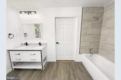 4002 Yorktown Drive, Upper Chichester, PA 19061 - Photo 19