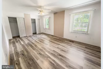 4002 Yorktown Drive, Upper Chichester, PA 19061 - Photo 23