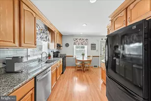 908 Broadway Ave, Secane, PA 19018 - Photo 13