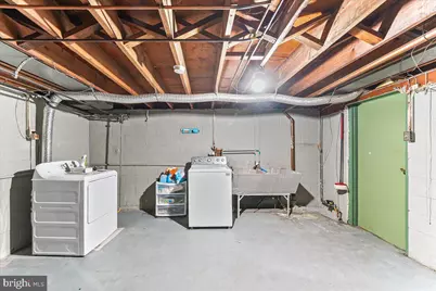 908 Broadway Avenue, Secane, PA 19018 - Photo 27