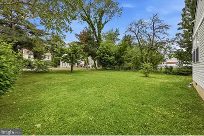 2916 Larkspur Lane, Secane, PA 19018 - Photo 33
