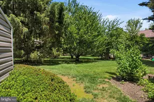 350 Danbury Ln, Glen Mills, PA 19342 - Photo 35