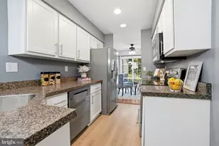 350 Danbury Ln, Glen Mills, PA 19342 - Photo 5