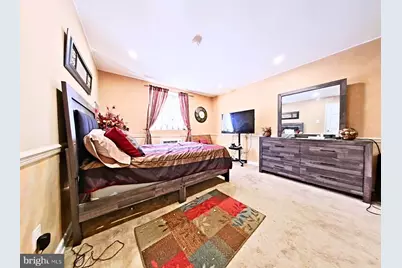 100 E Glenolden Avenue #E-21, Glenolden, PA 19036 - Photo 11