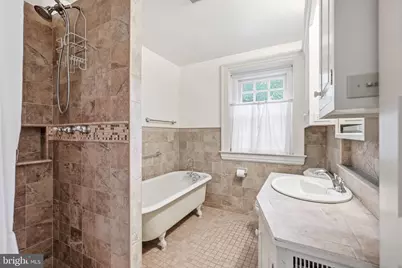 443 Saint Davids Avenue, Wayne, PA 19087 - Photo 41
