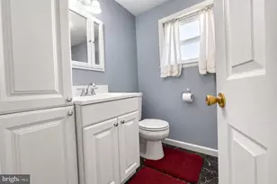 330 Ruth Ave, Upper Chichester, PA 19014 - Photo 9