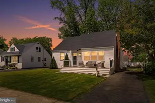 108 Schoolhouse Ln, Brookhaven, PA 19015 - Photo 1