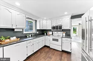 227 Sandy Bank Rd, Media, PA 19063 - Photo 11