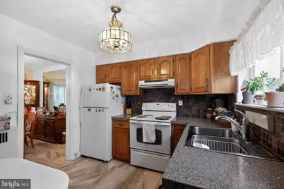 1424 Burmont Road, Havertown, PA 19083 - Photo 9