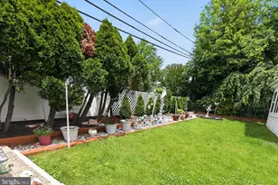 1424 Burmont Rd, Havertown, PA 19083 - Photo 33