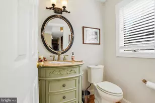 11 Eagleview Dr, Newtown Square, PA 19073 - Photo 5