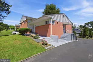 417 Foster Dr, Springfield, PA 19064 - Photo 3