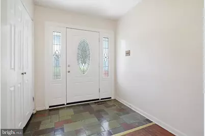 417 Foster Drive, Springfield, PA 19064 - Photo 5
