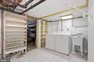 154 Woodland Ave, Lansdowne, PA 19050 - Photo 23