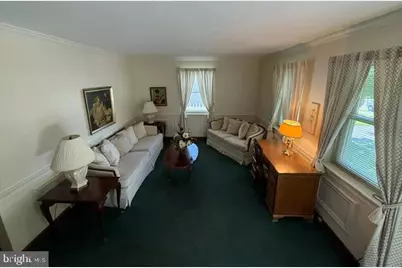 331 E Woodlyn Circle, Woodlyn, PA 19094 - Photo 7