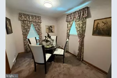 331 E Woodlyn Circle, Woodlyn, PA 19094 - Photo 9