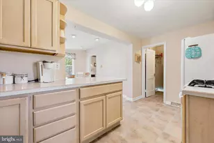 405 Brentwood Rd, Havertown, PA 19083 - Photo 13