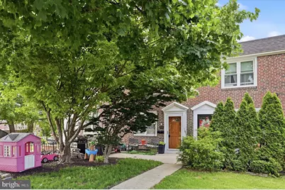 212 Gramercy Drive, Clifton Heights, PA 19018 - Photo 1