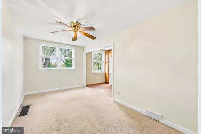 212 Gramercy Drive, Clifton Heights, PA 19018 - Photo 5