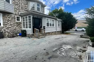 16 Windsor Ave, Upper Darby, PA 19082 - Photo 1