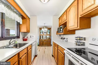 798 Capri Circle, Upper Chichester, PA 19061 - Photo 9