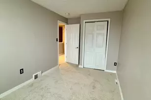 1074 N Academy Ave, Glenolden, PA 19036 - Photo 11