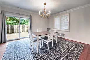 42 Greythorne Woods Cir, Wayne, PA 19087 - Photo 7