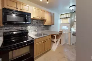 6956 Aberdeen Rd, Upper Darby, PA 19082 - Photo 11