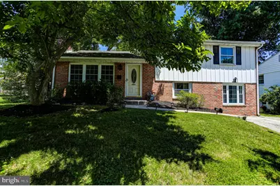 125 W Thomson Avenue, Springfield, PA 19064 - Photo 3
