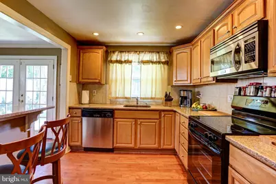 125 W Thomson Avenue, Springfield, PA 19064 - Photo 17