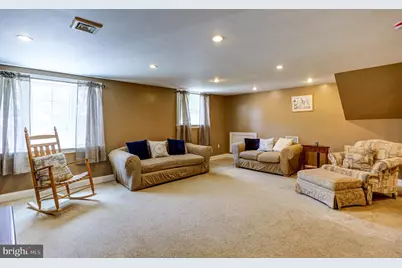 125 W Thomson Avenue, Springfield, PA 19064 - Photo 23