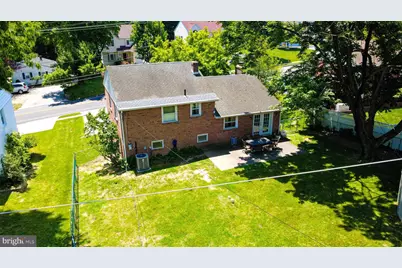 125 W Thomson Avenue, Springfield, PA 19064 - Photo 5