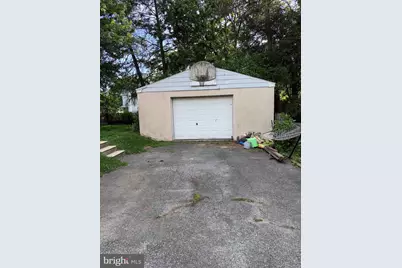 112 E Cooke Avenue, Glenolden, PA 19036 - Photo 5