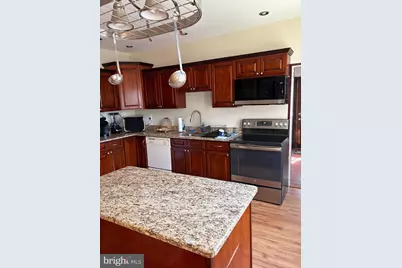 112 E Cooke Avenue, Glenolden, PA 19036 - Photo 3