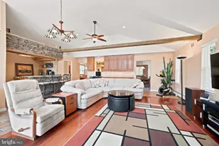 1004 Green Ln, Secane, PA 19018 - Photo 9