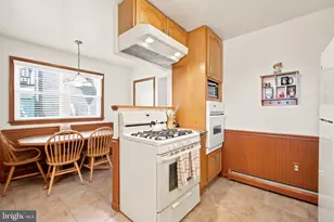 1004 Green Ln, Secane, PA 19018 - Photo 15
